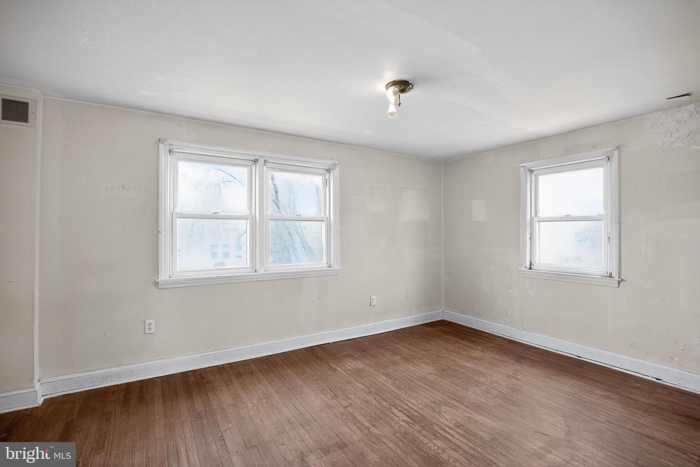 71 S Harwood Avenue photo 11