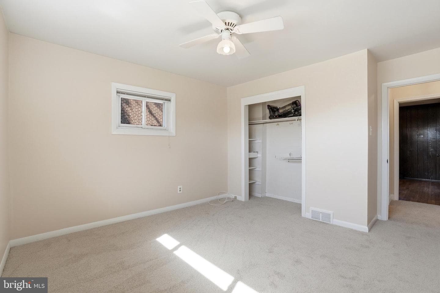 109 Donnelly Avenue photo 15