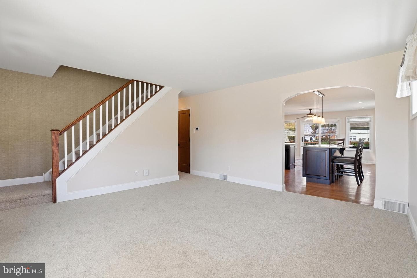 109 Donnelly Avenue photo 5