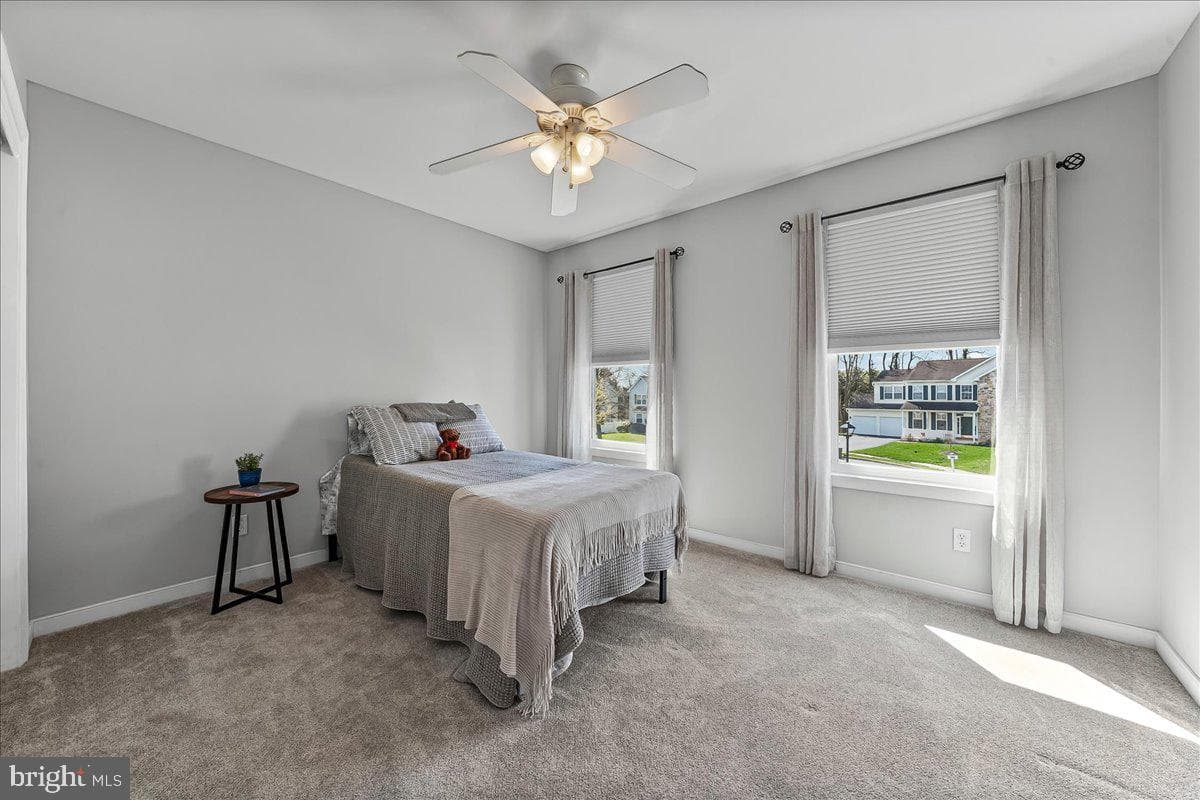 605 Barclay Circle photo 22
