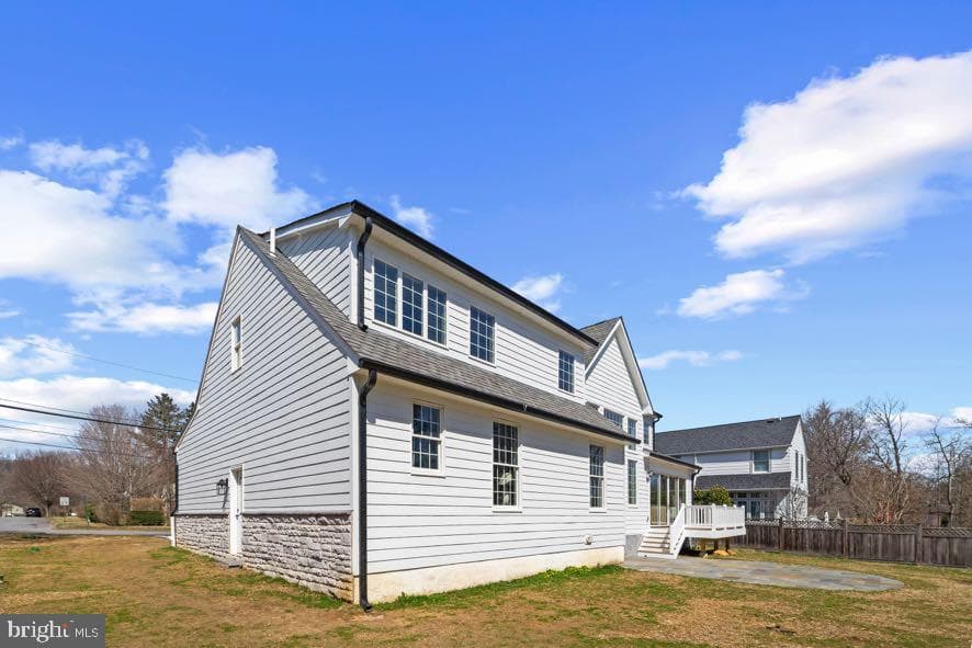 118 W Beechtree Lane photo 29