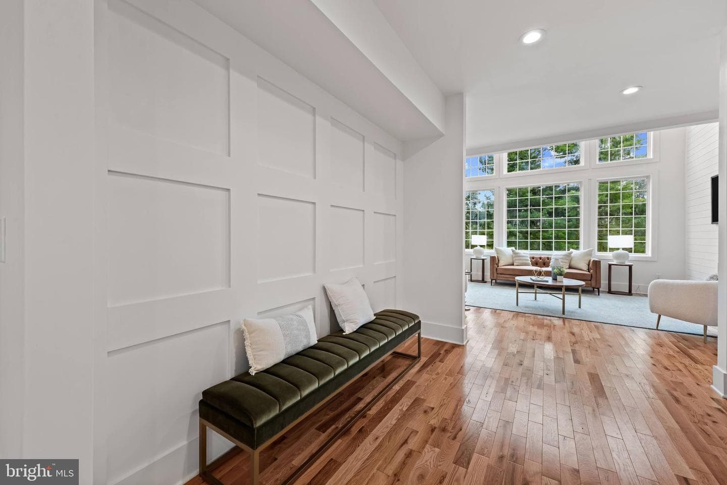 118 W Beechtree Lane photo 5