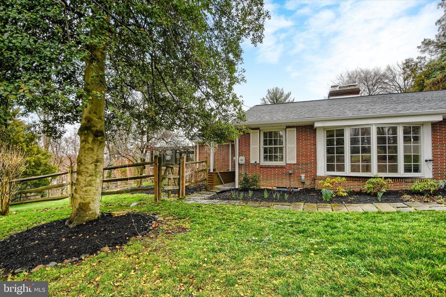 4 Bullens Lane photo 54