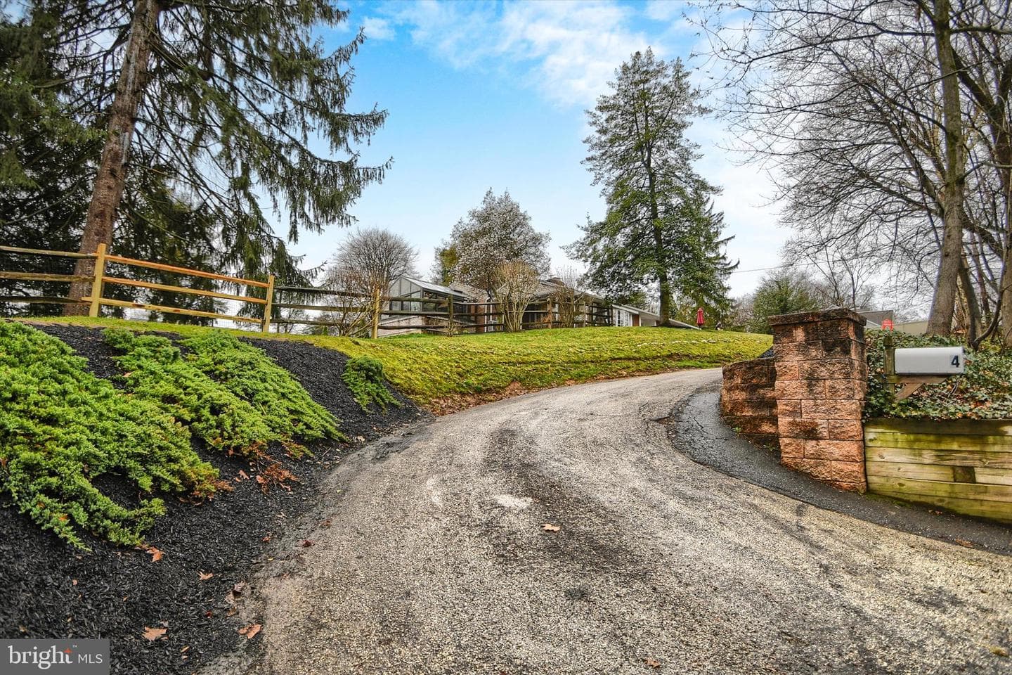 4 Bullens Lane photo 90