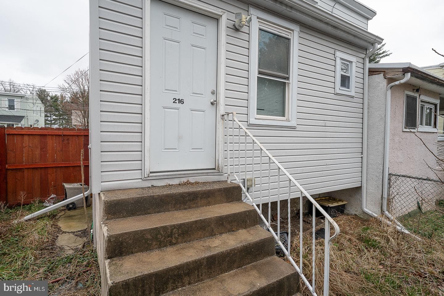 216 Ridley Avenue photo 22