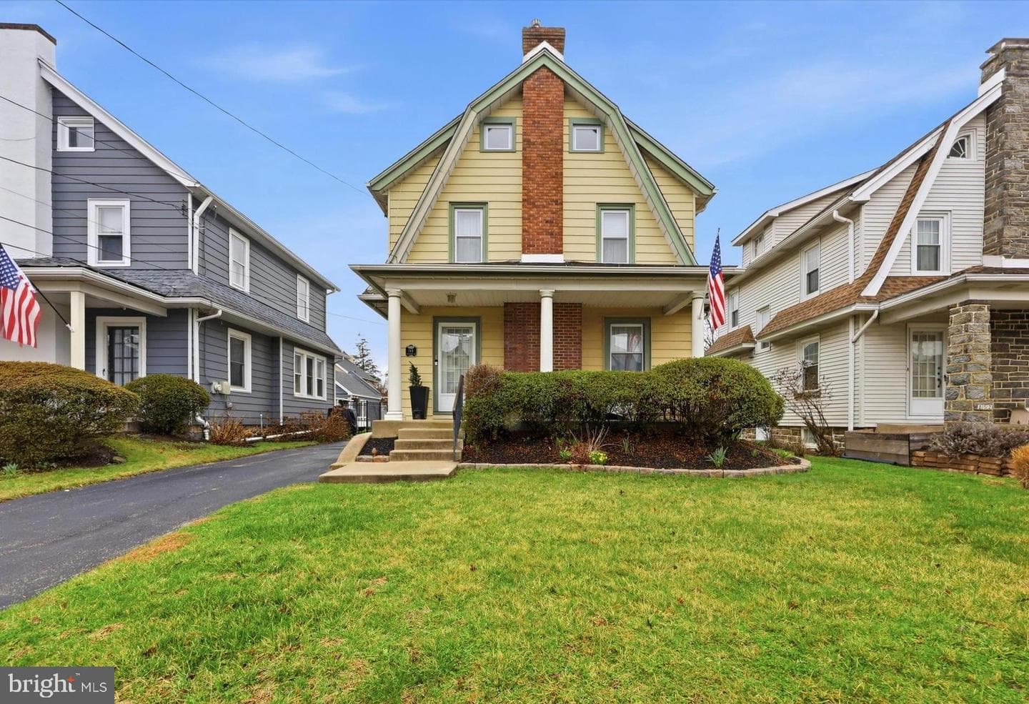 148 Sycamore Road photo 1