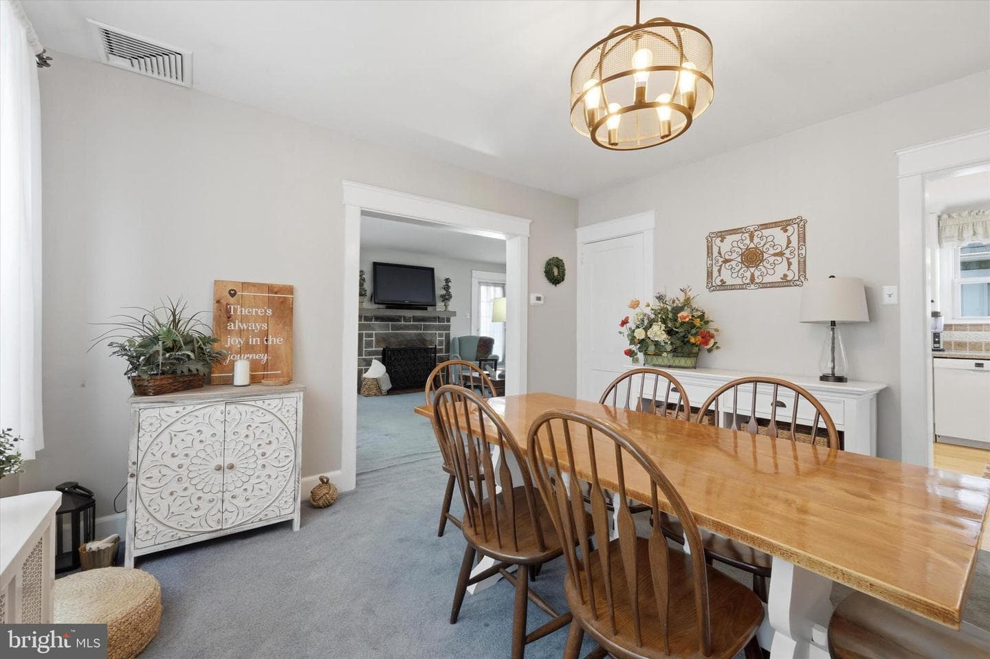 148 Sycamore Road photo 11