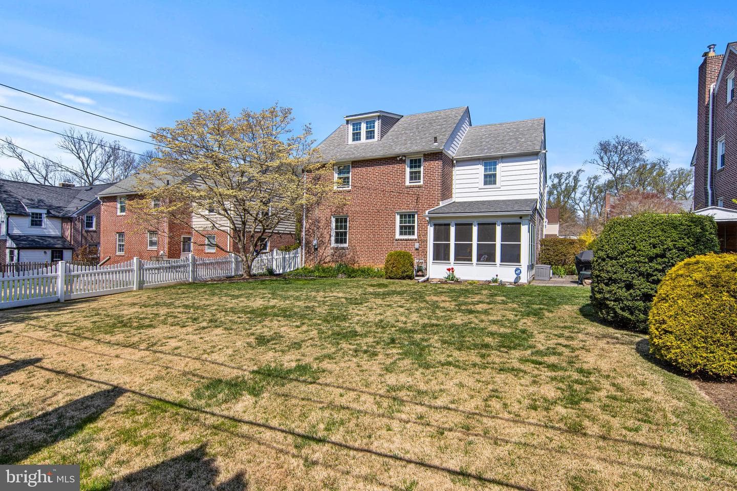 5040 Smithfield Road photo 7