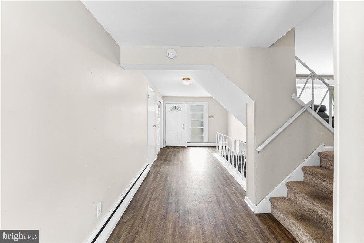 106 Lindbergh Avenue photo 4