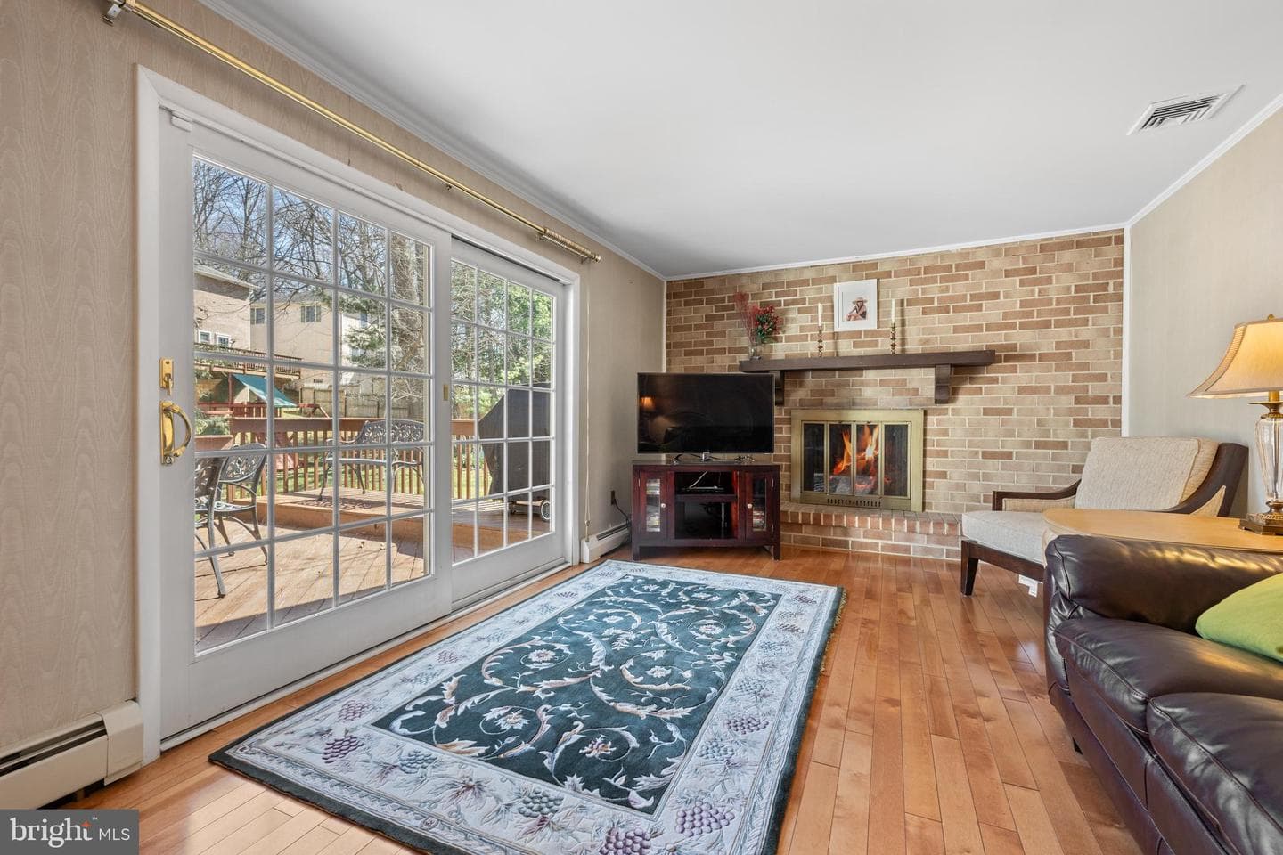 1005 Edwards Drive photo 9