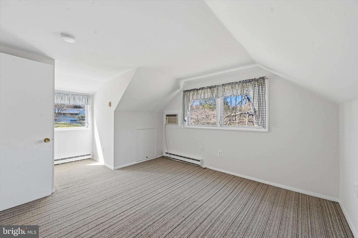 51 Rampart E photo 20