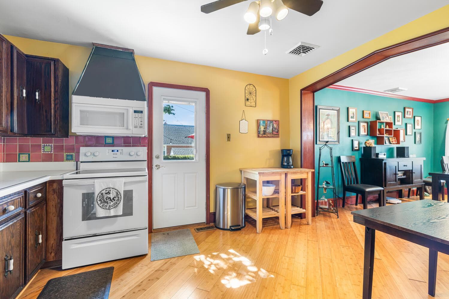 315 Edgemore Road photo 12