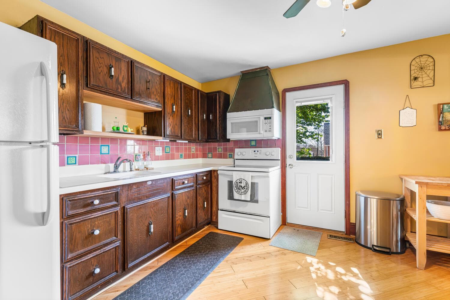 315 Edgemore Road photo 14