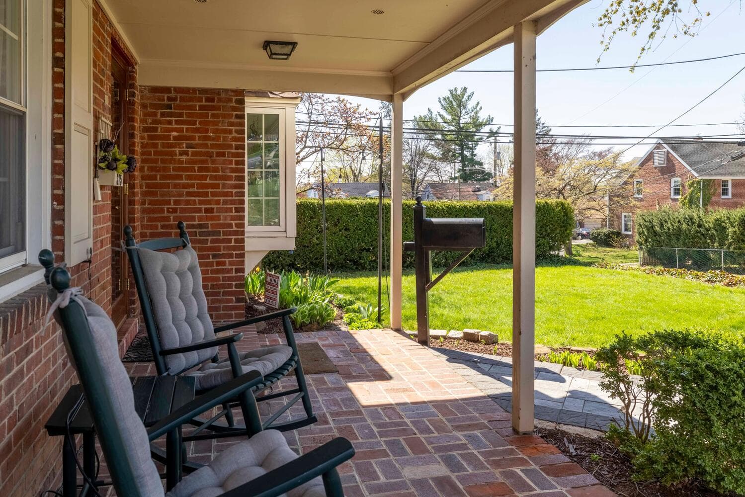315 Edgemore Road photo 4