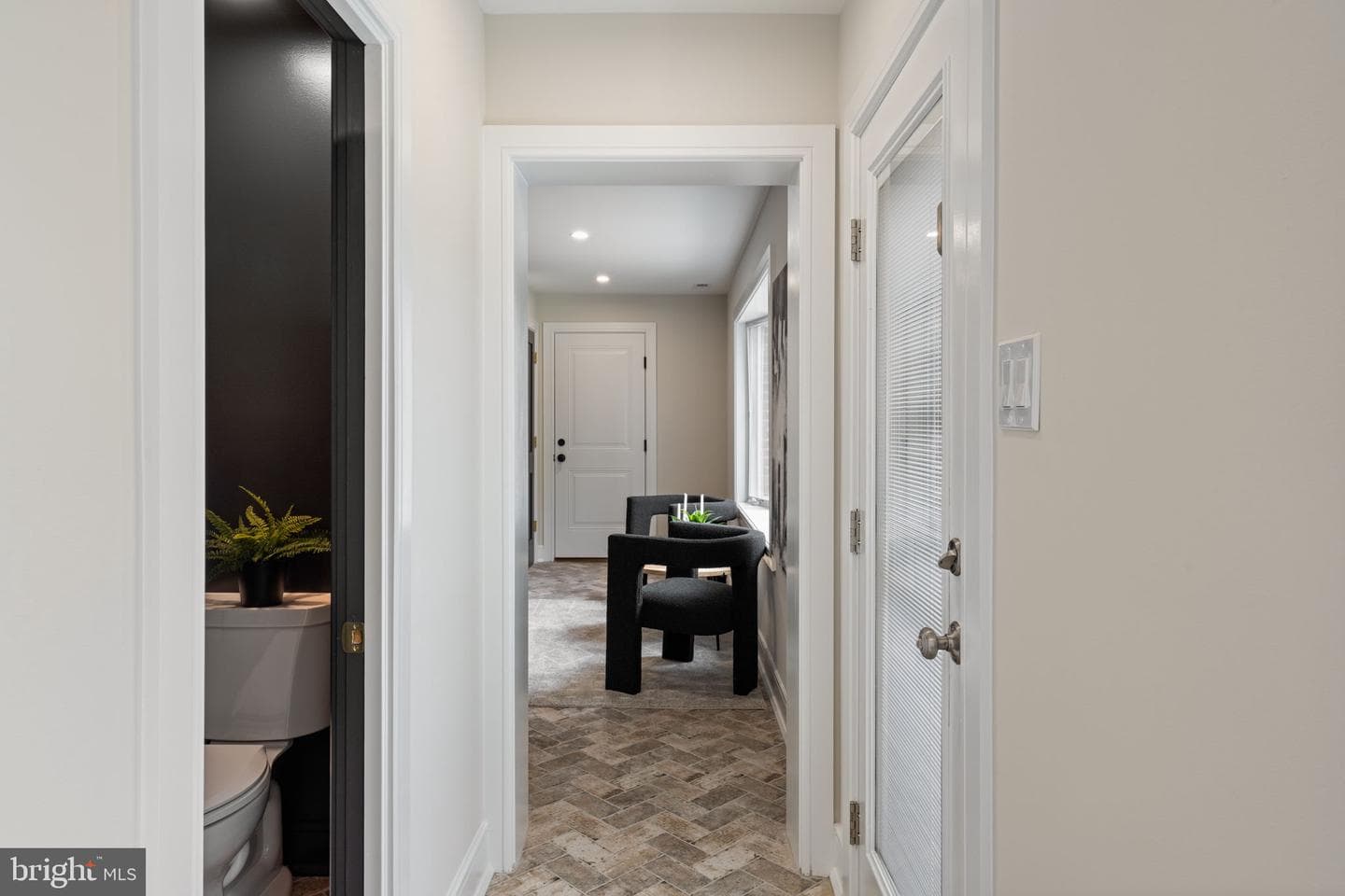 33 W Ardmore Avenue photo 56