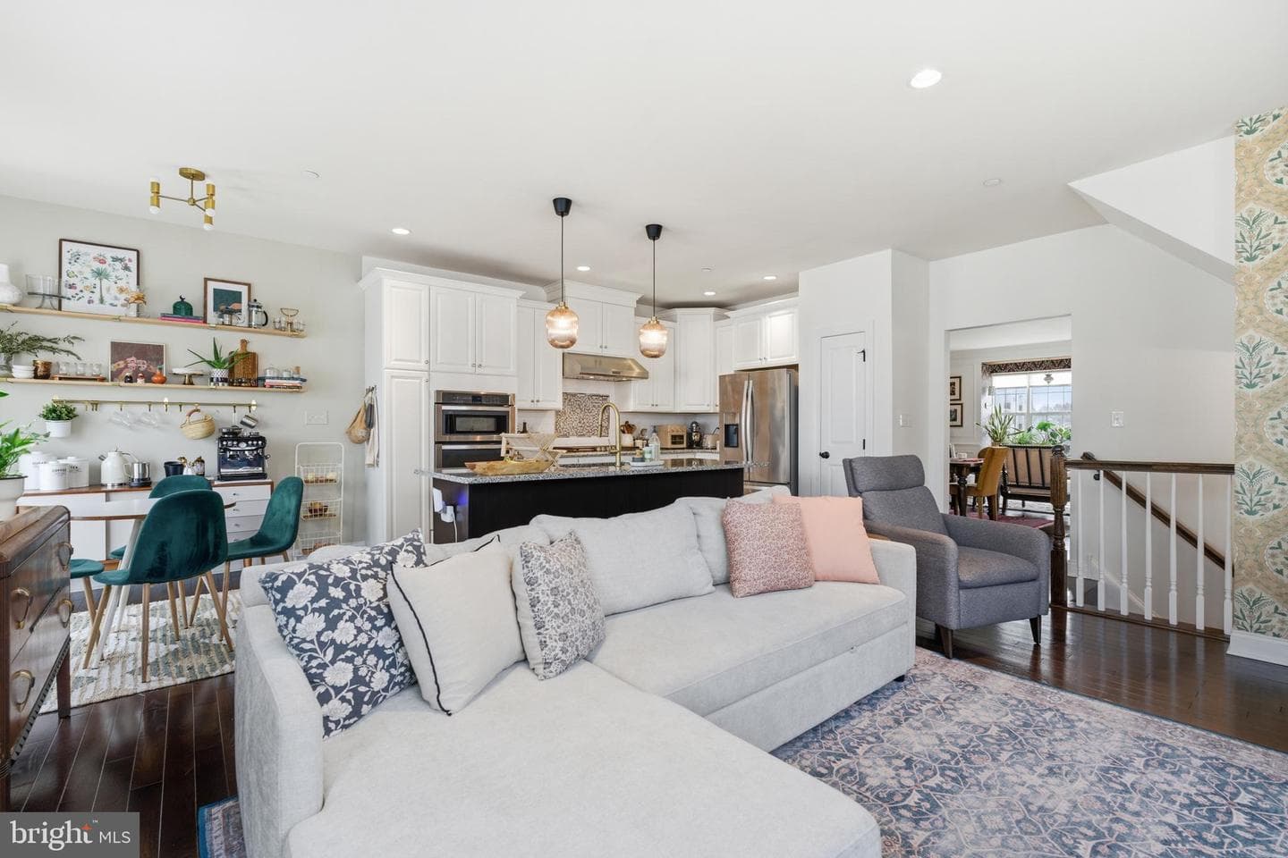 101 Murray Lane photo 7