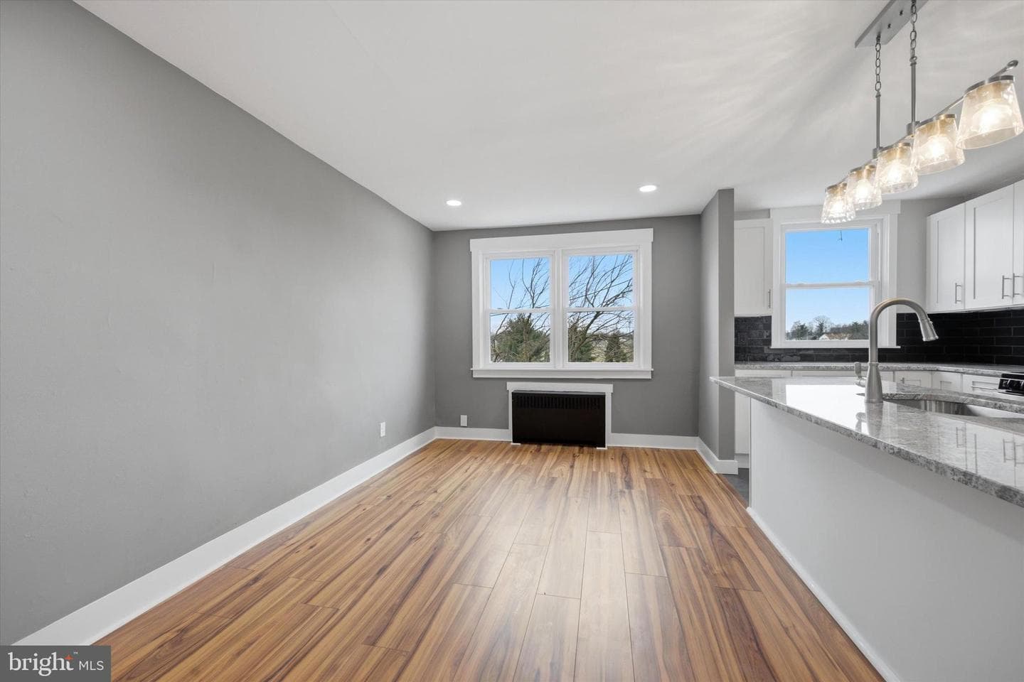 6866 Clover Lane photo 9