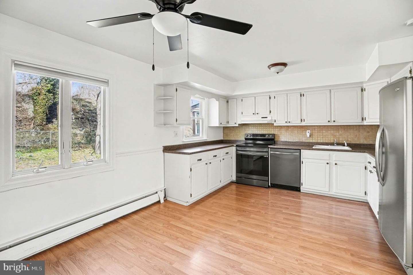 373 Hillside Road photo 9