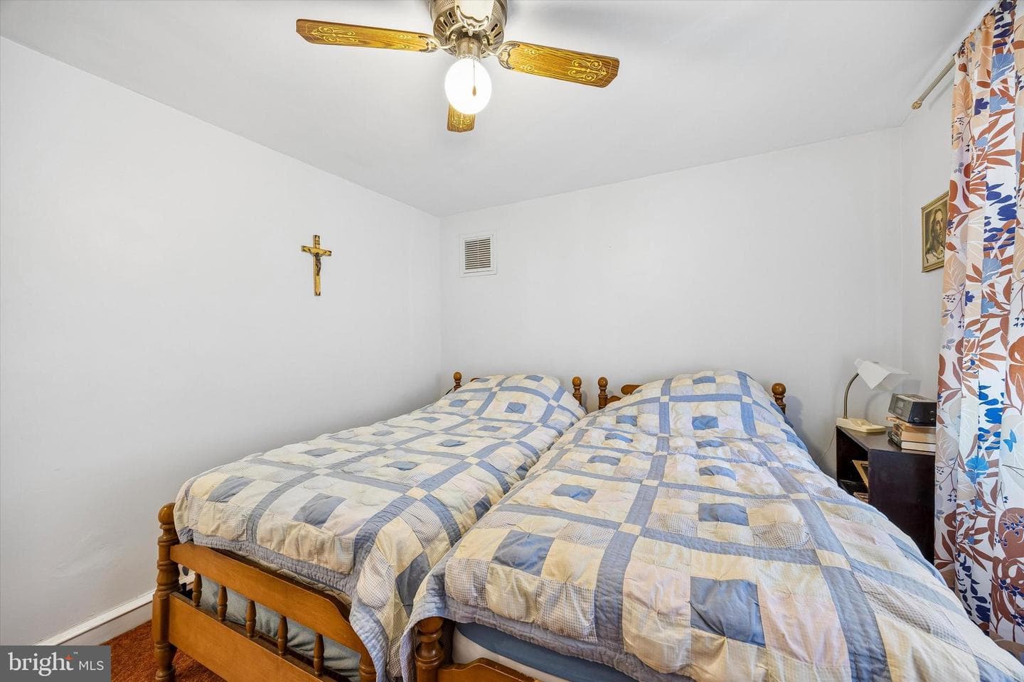 410 E Eagle Road photo 18
