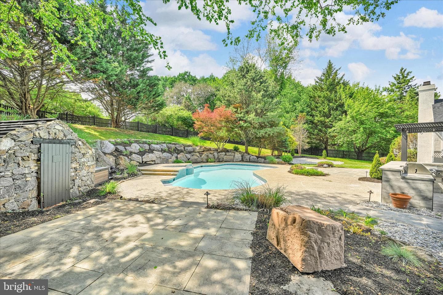 505 S Heilbron Drive photo 63
