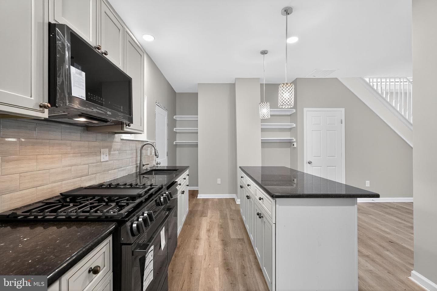 1021 Beeson Avenue photo 5