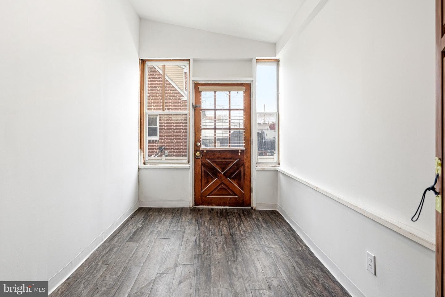 522 Amosland Road photo 14