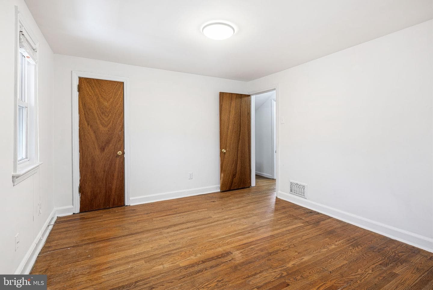 522 Amosland Road photo 18