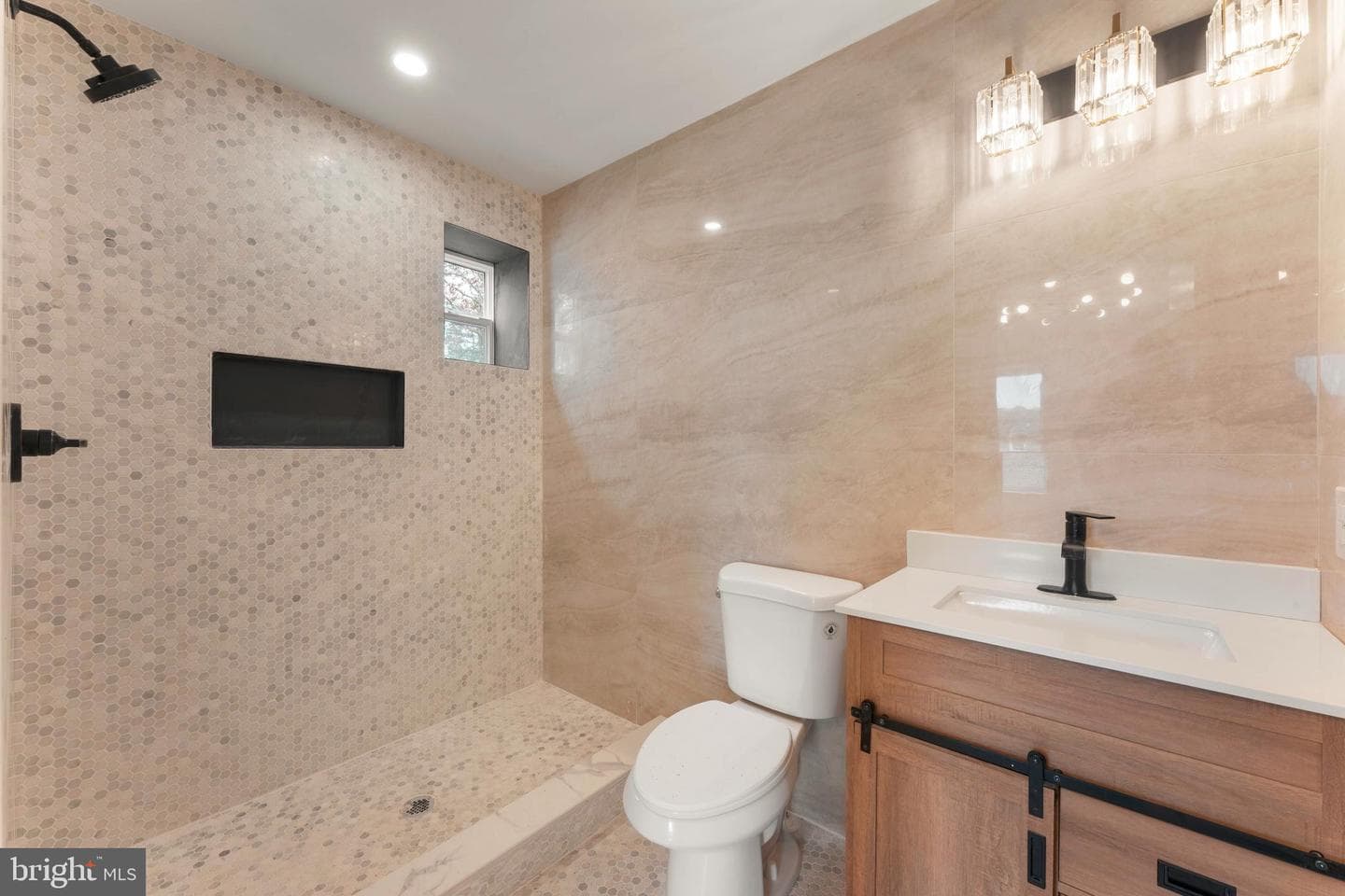 1090 Eddystone Avenue photo 24