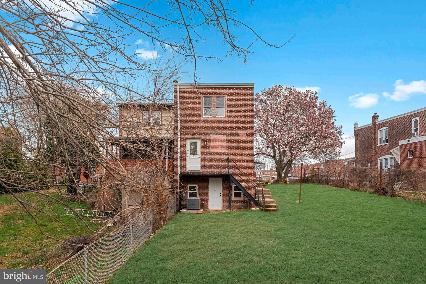 1090 Eddystone Avenue photo 38