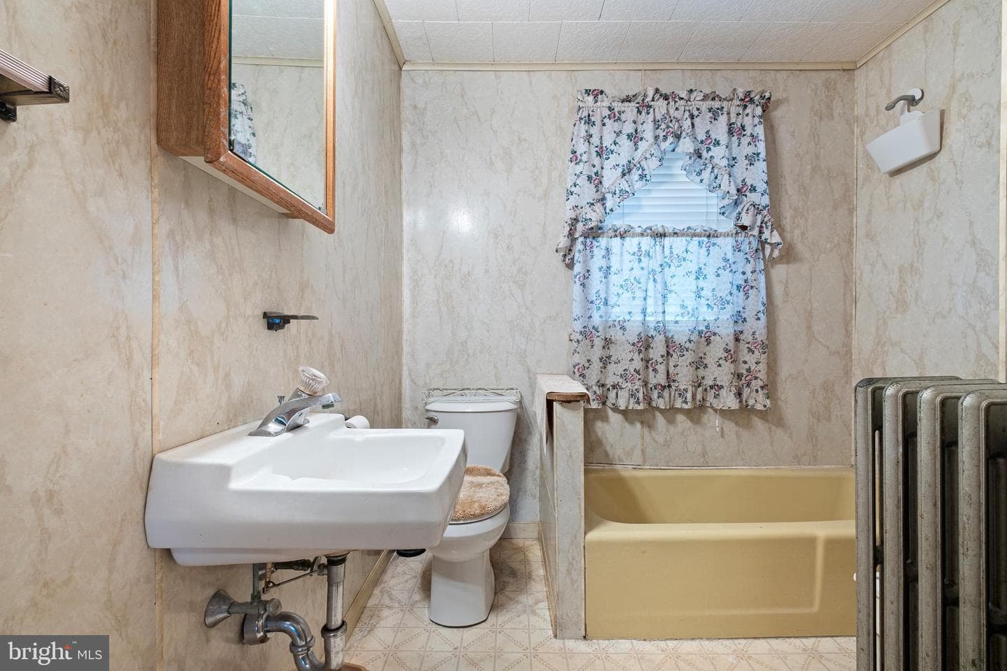 129 W Laughead Avenue photo 11