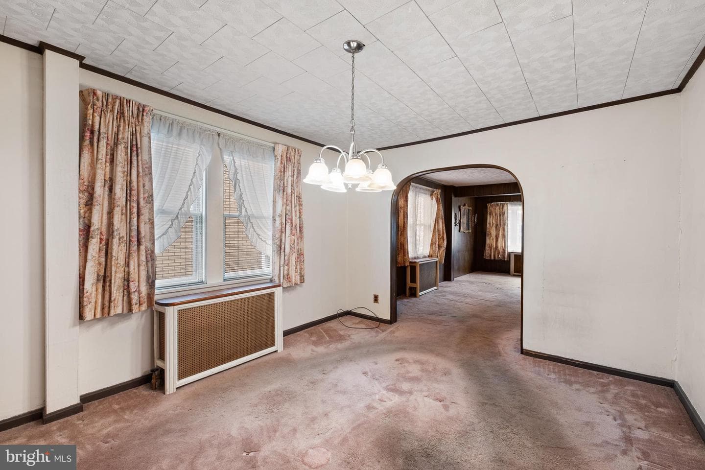 129 W Laughead Avenue photo 16