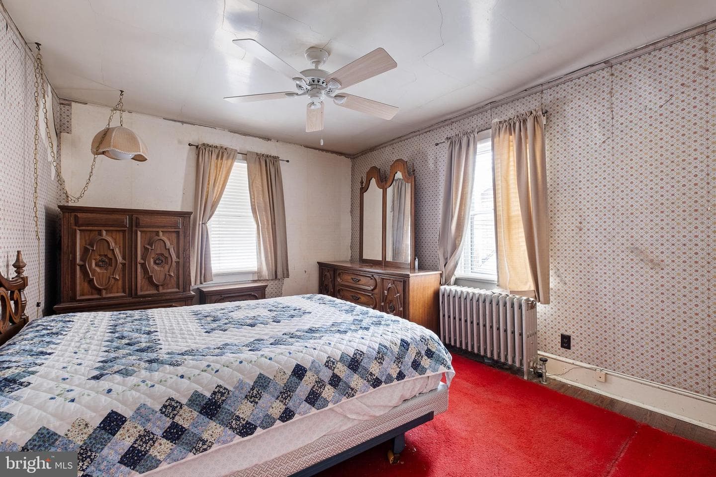 129 W Laughead Avenue photo 9