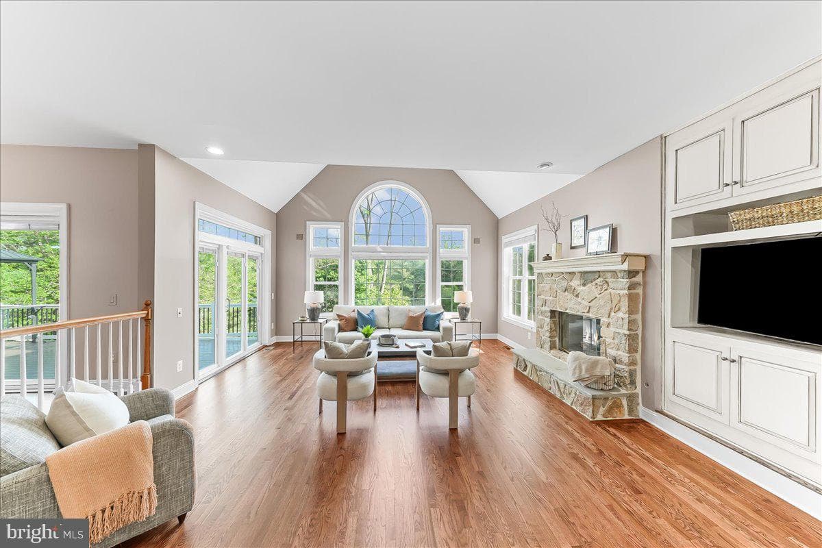 3507 Runnymeade Drive photo 23