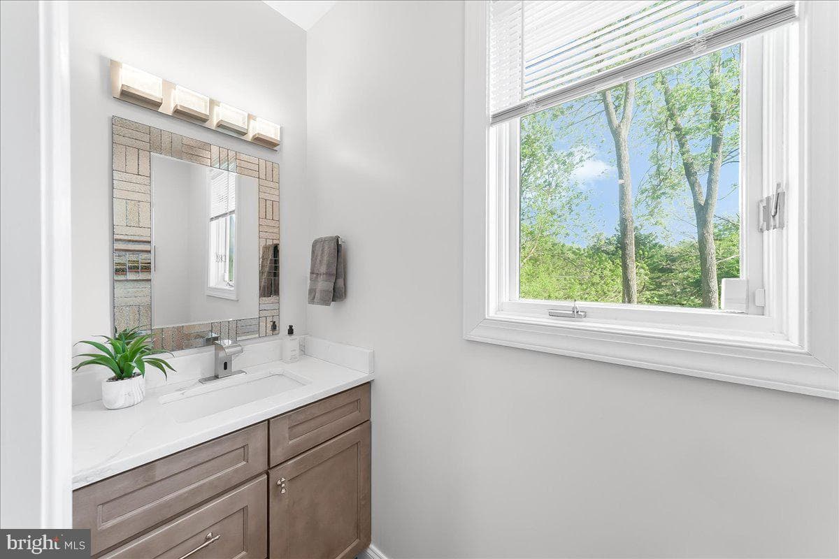 3507 Runnymeade Drive photo 30