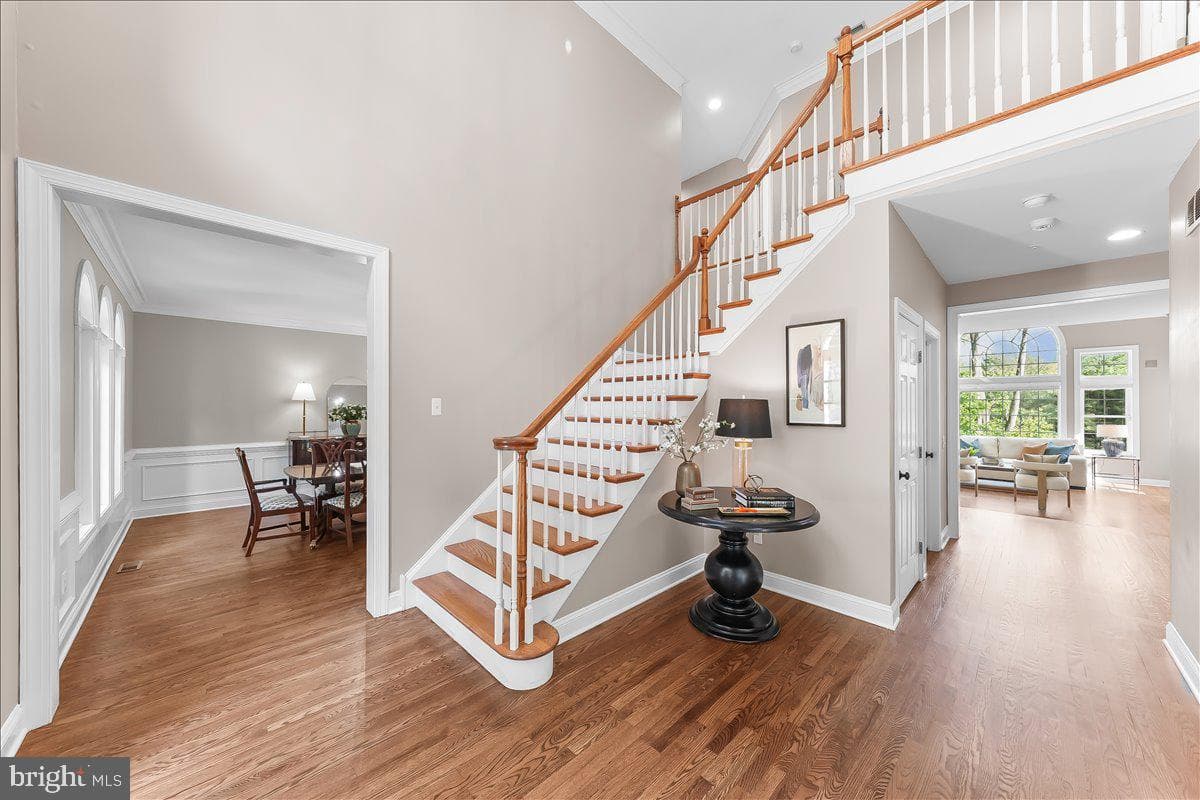 3507 Runnymeade Drive photo 5