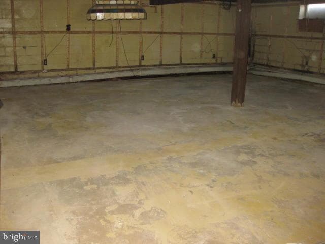 1025 Scott Avenue photo 21
