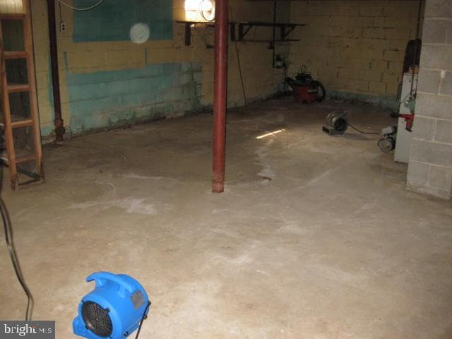 1025 Scott Avenue photo 23