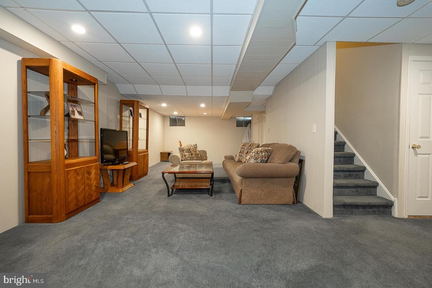 182 Nottingham Court photo 29