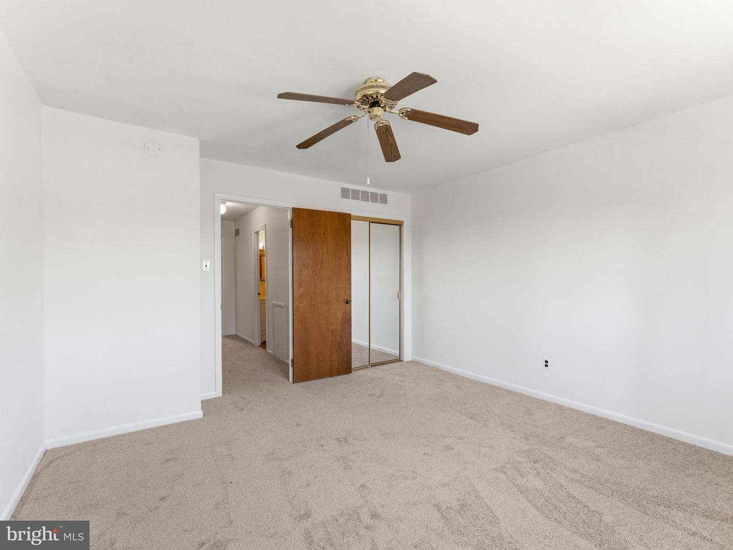 1334 Rolling Glen Drive #22 photo 12