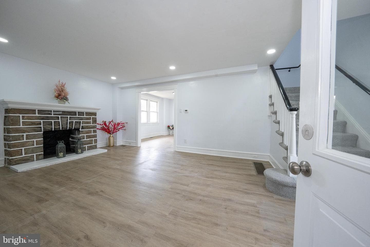 828 Mason Avenue photo 14