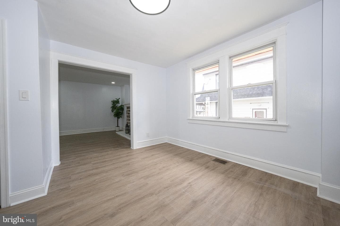 828 Mason Avenue photo 26