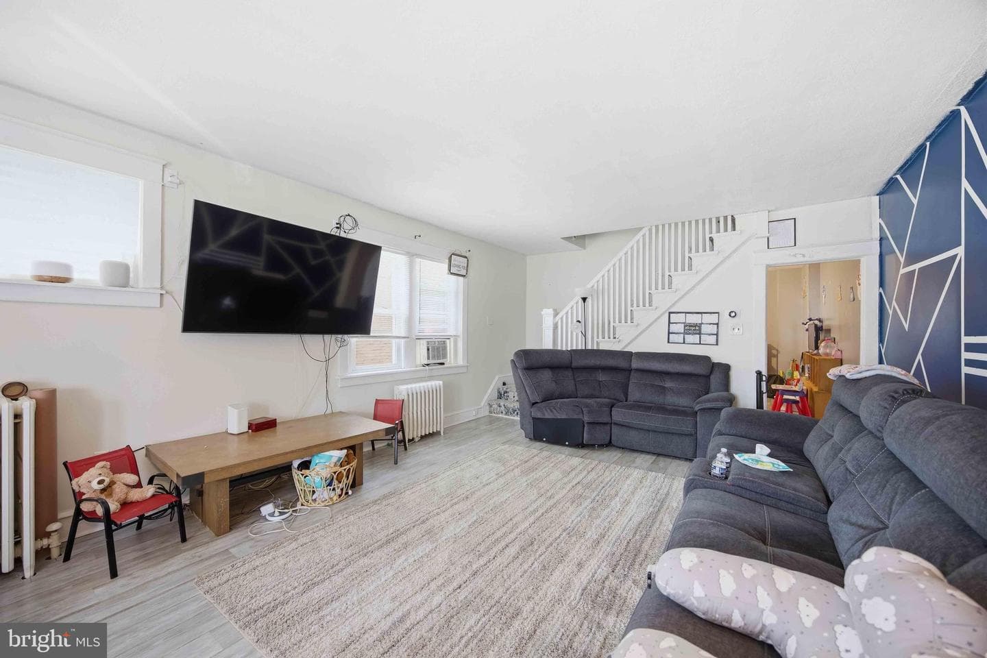 2622 W 7th Street photo 11