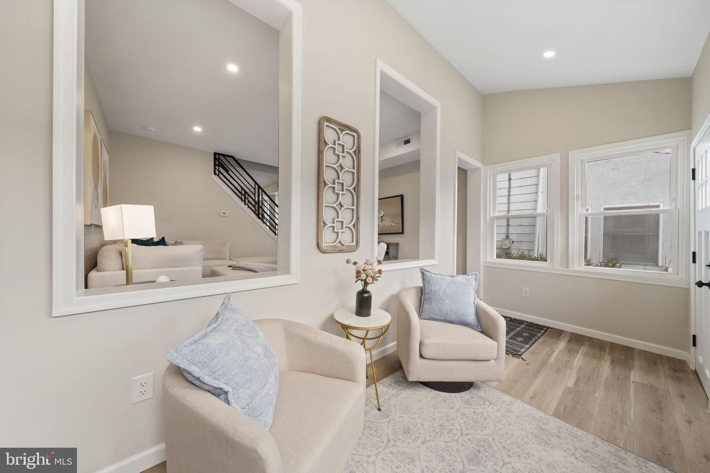 307 Edmonds Avenue photo 8
