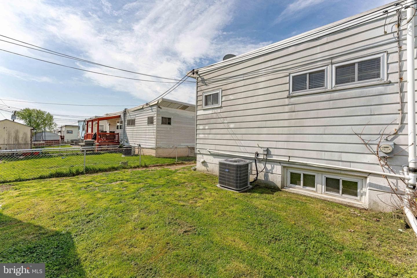 218 Hoffman Road photo 33