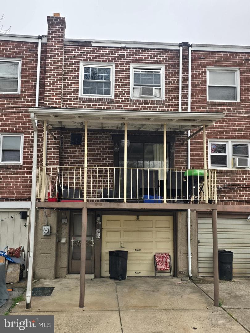 936 Taylor Drive photo 4