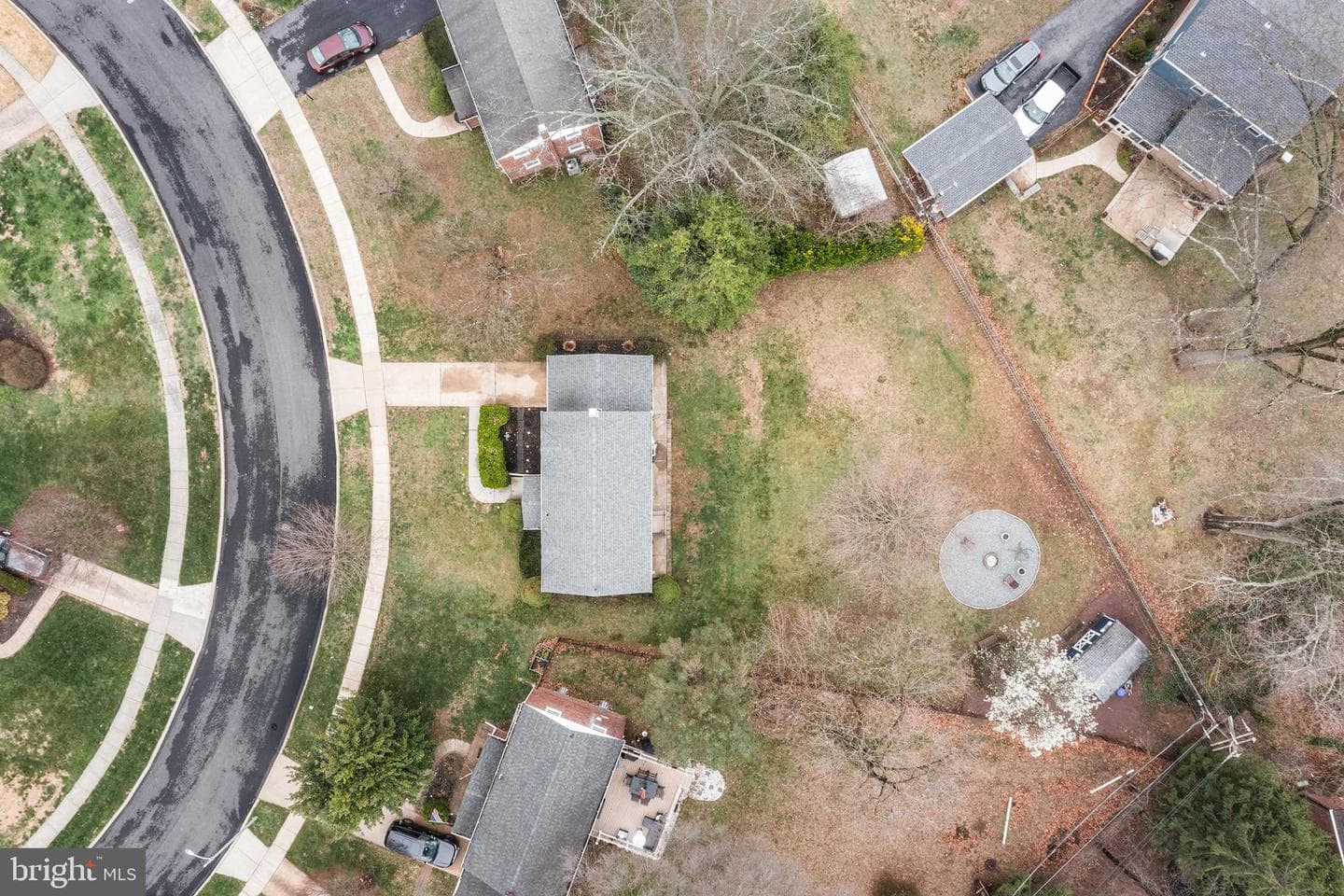 508 Circle Drive photo 32