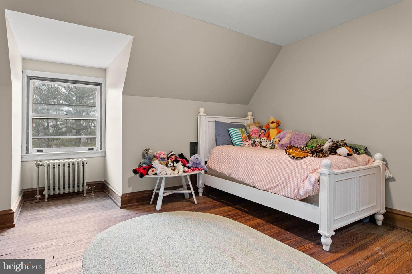 846 Maplewood Road photo 45