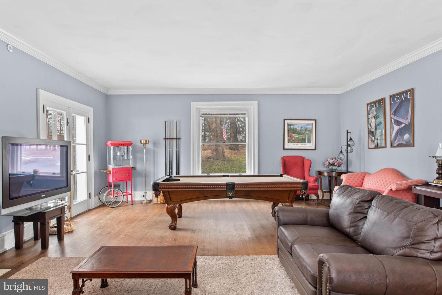 846 Maplewood Road photo 9