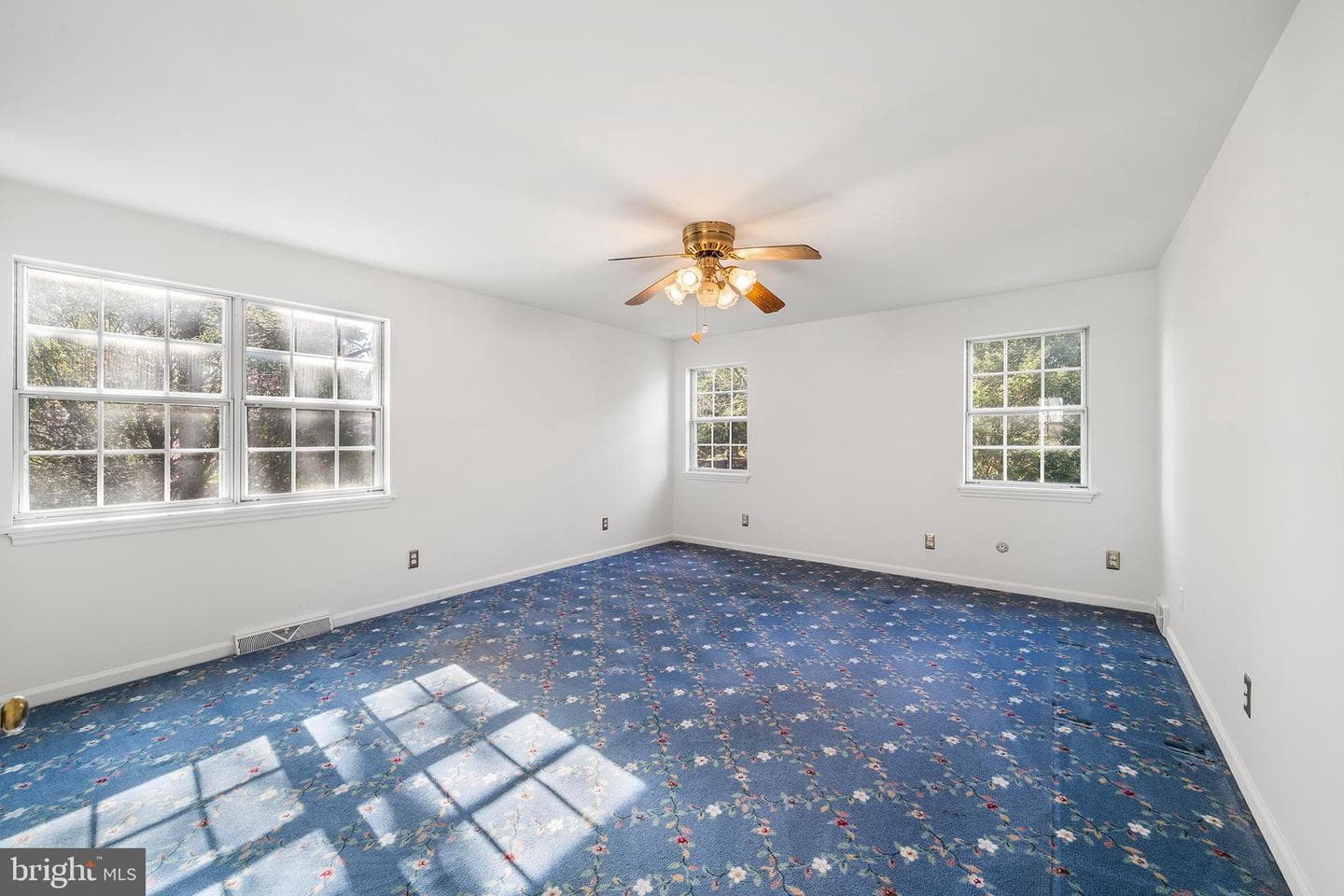 63 Lindbergh Avenue photo 23