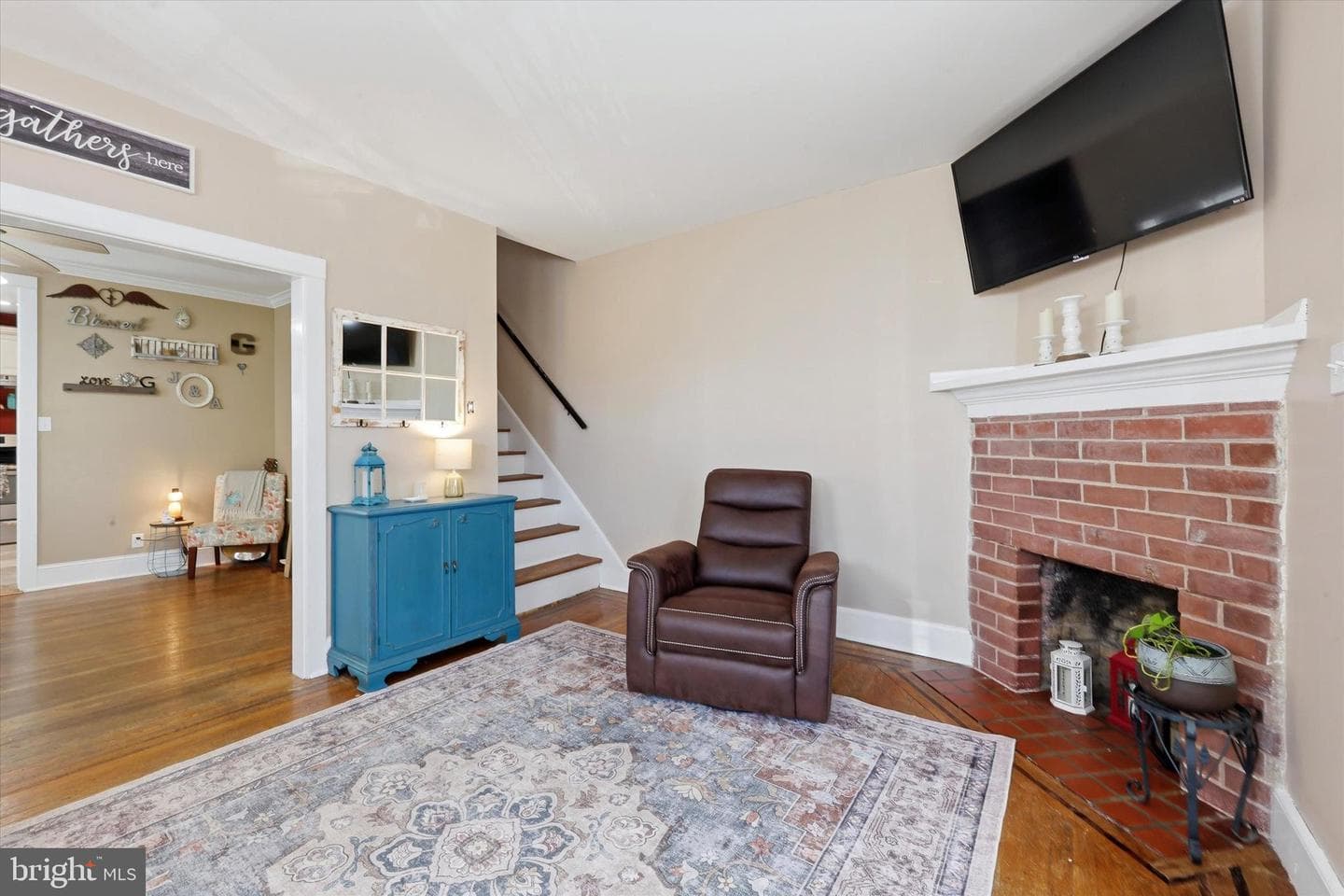 104 Sycamore Road photo 6